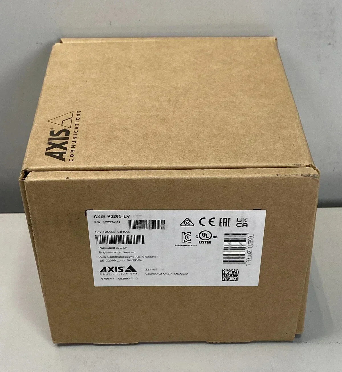 02327-001 AXIS P3265-LV Dome Camera