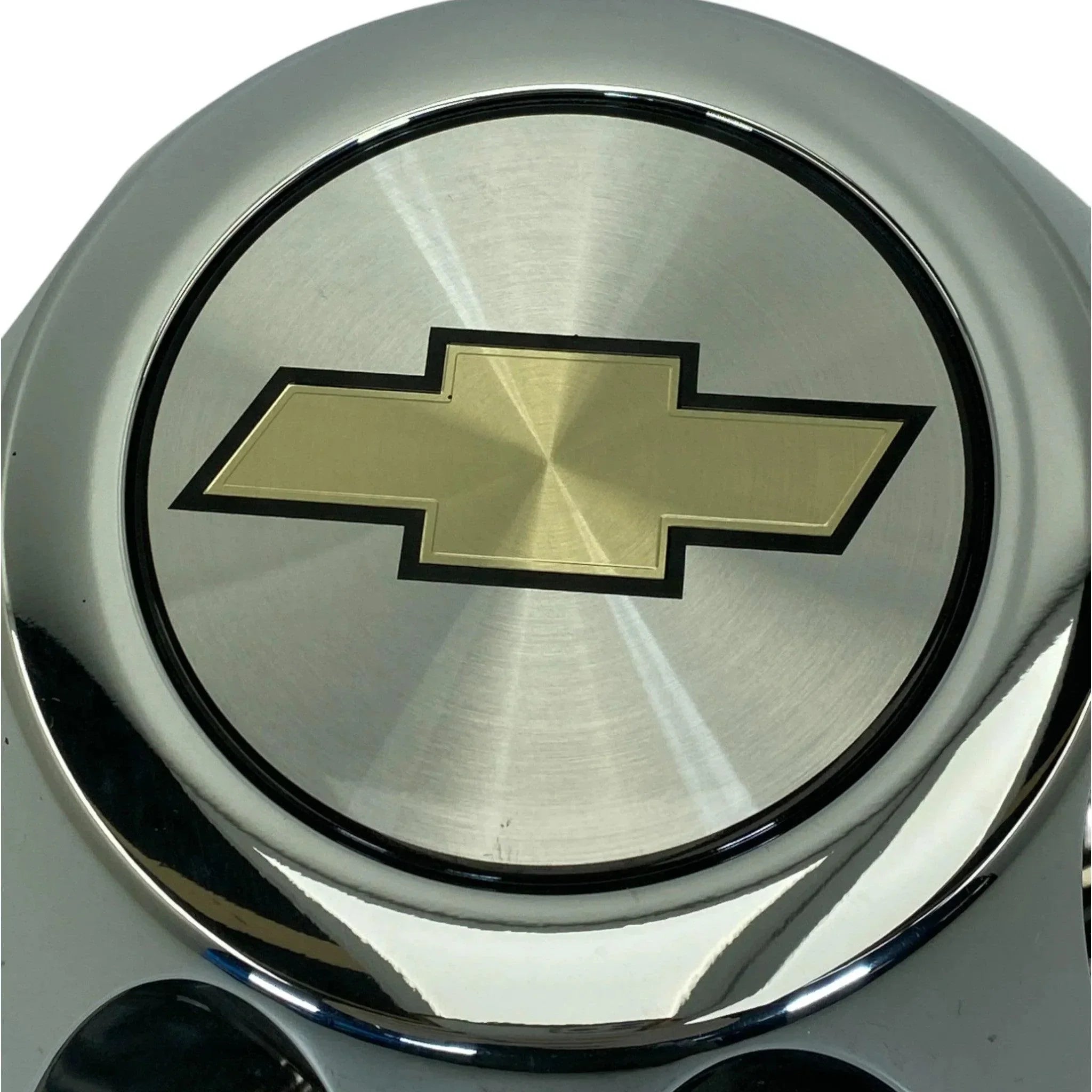 09597335 Genuine Chevrolet Rear Wheel Hub Center Cap