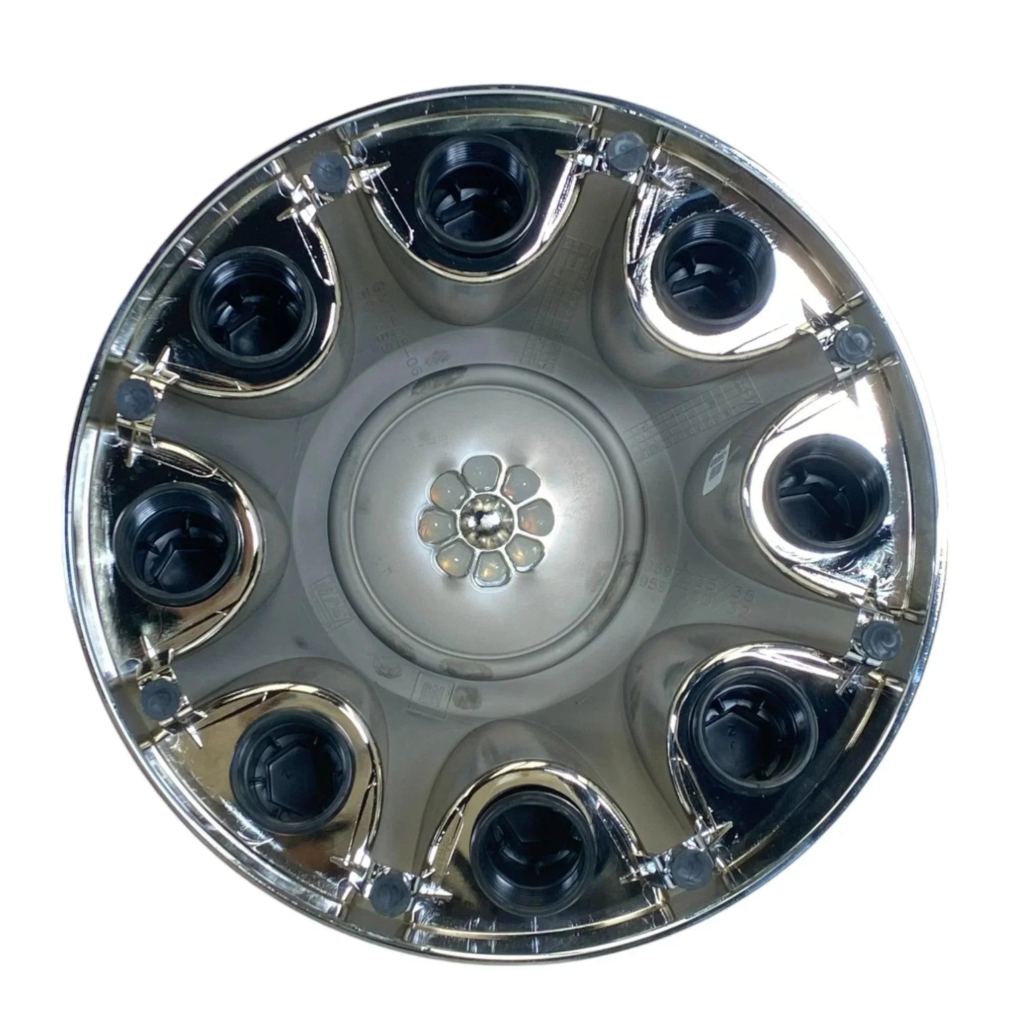 09597335 Genuine Chevrolet Rear Wheel Hub Center Cap
