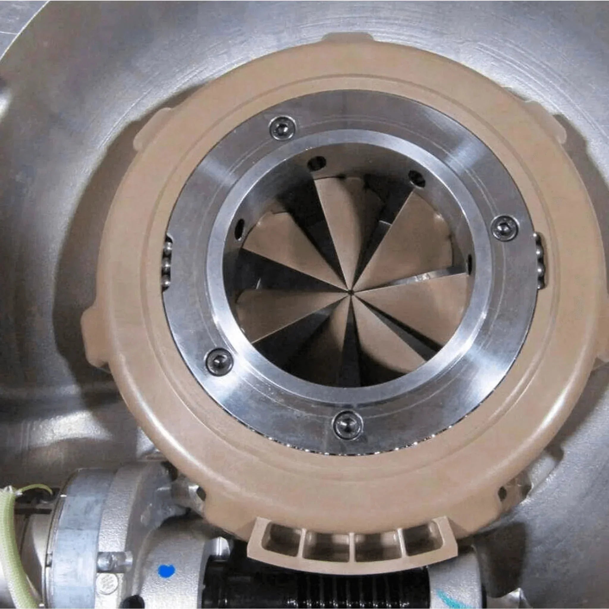 100050-18 Genuine Daikin Turbocor Igv Housing Drive Assembly