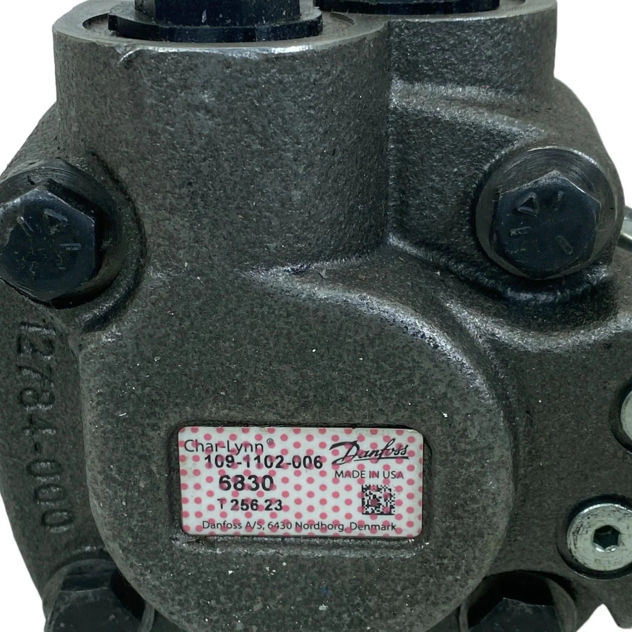 109-1102-006 Genuine Eaton Hydraulic Drive Motor 4000 Series