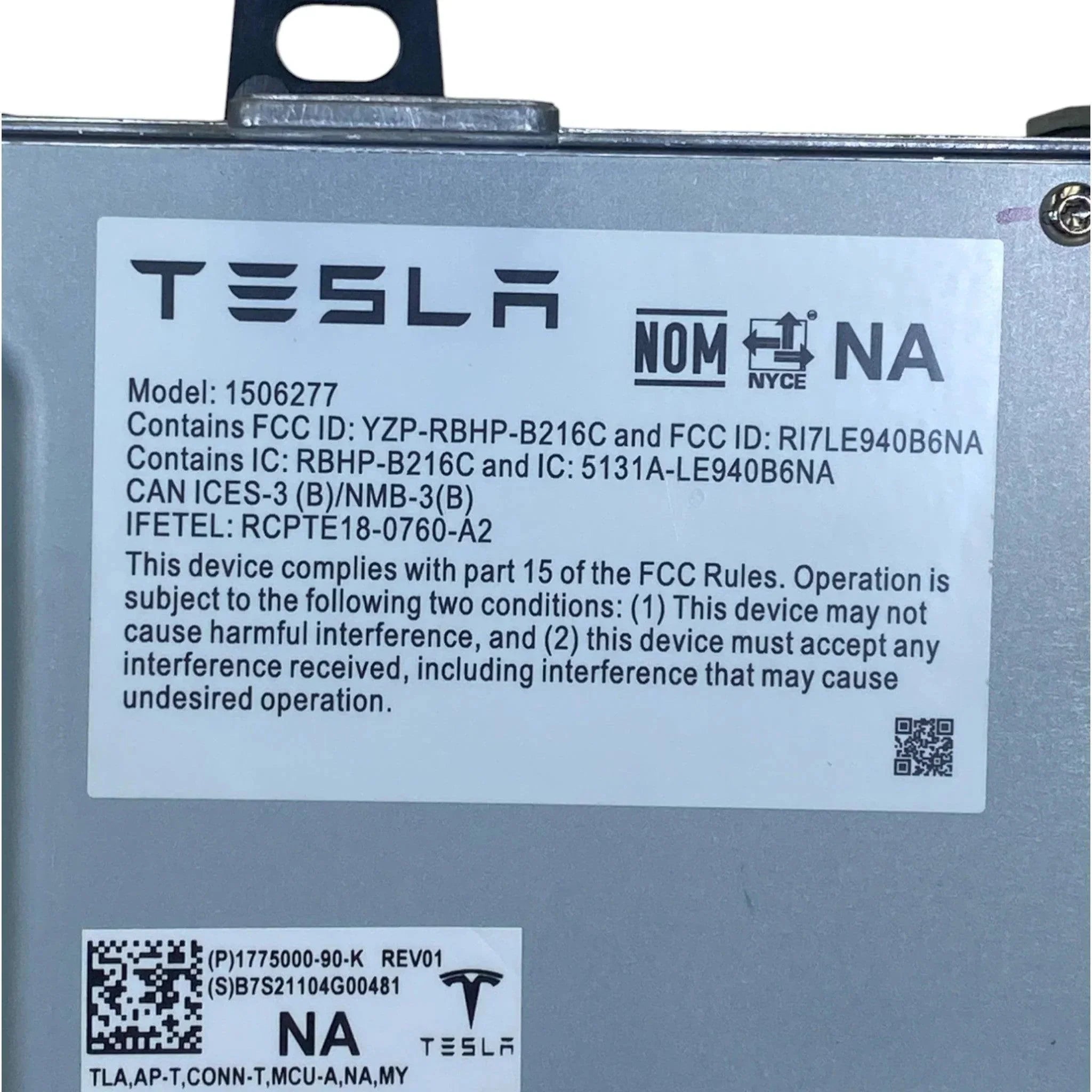 146577300 Genuine Tesla Control Computer Module
