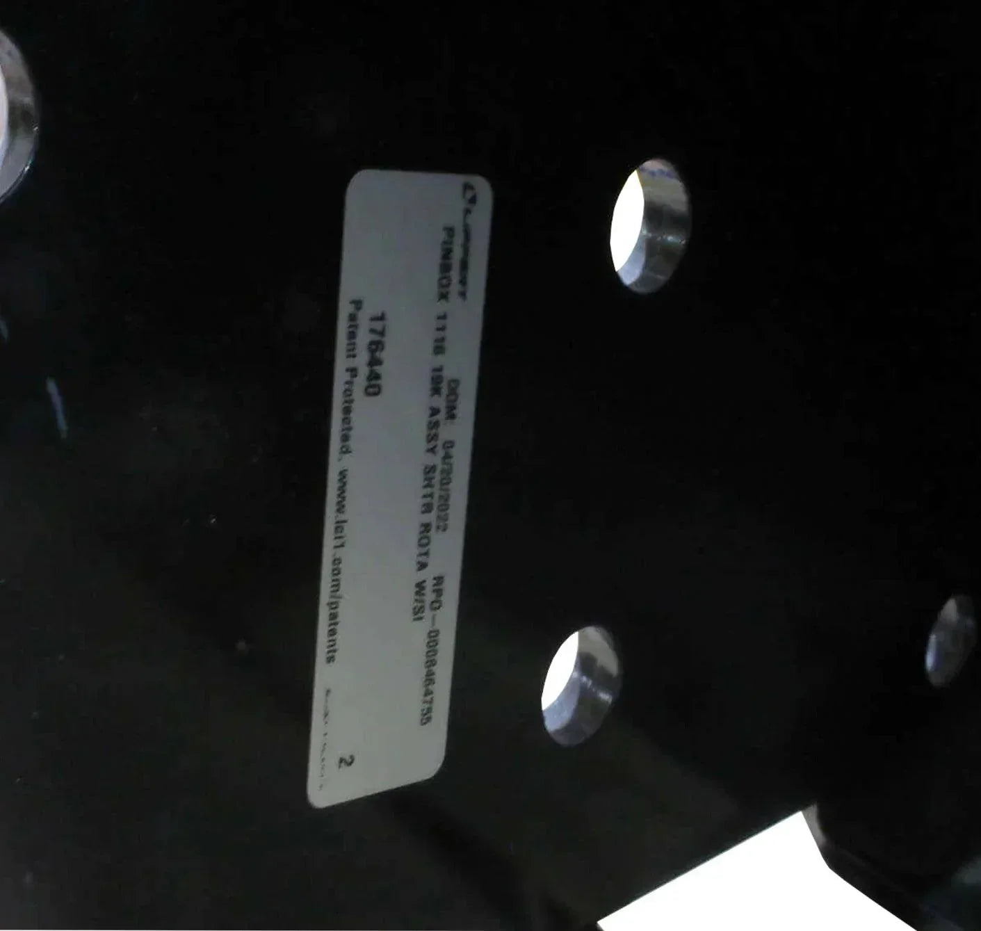 176440 Curt Rota-Flex Wheel Pin Box