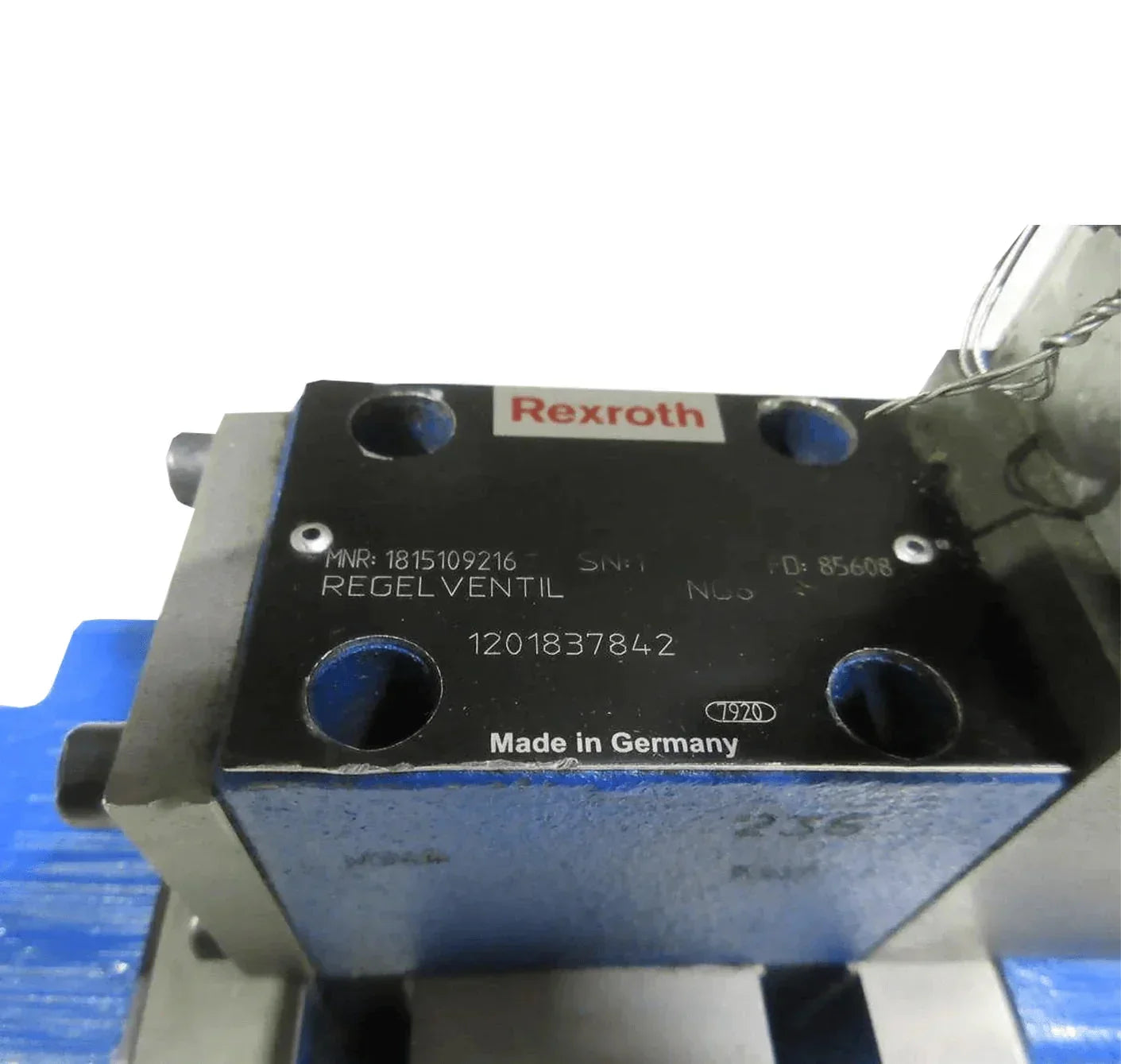 1815109216 Genuine Bosch Rexroth Control Valve