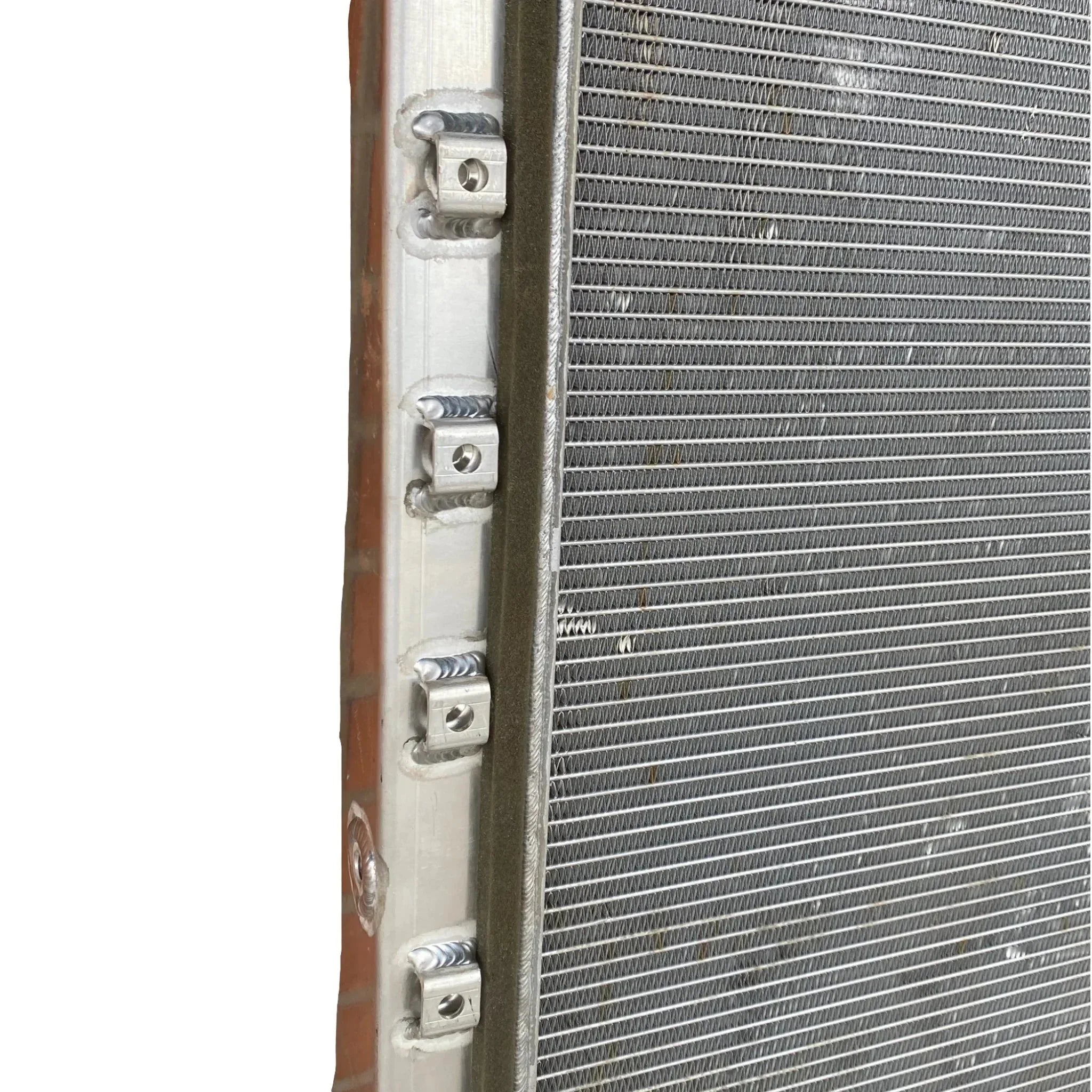 2001-1738 Duralast Radiator Assembly For Freightliner Cascadia