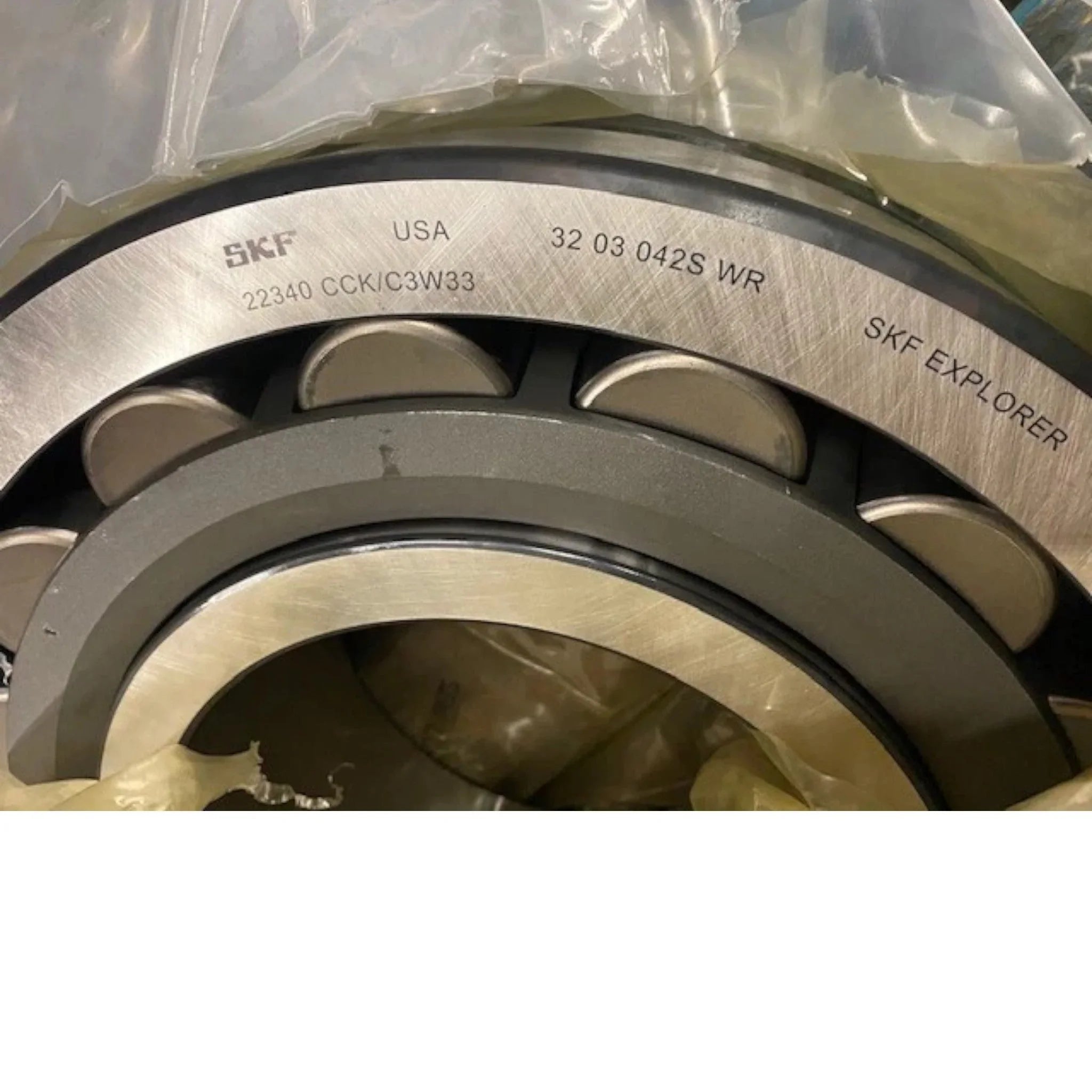 22340CCK/C3W33 Genuine SKF Spherical Roller Bearing