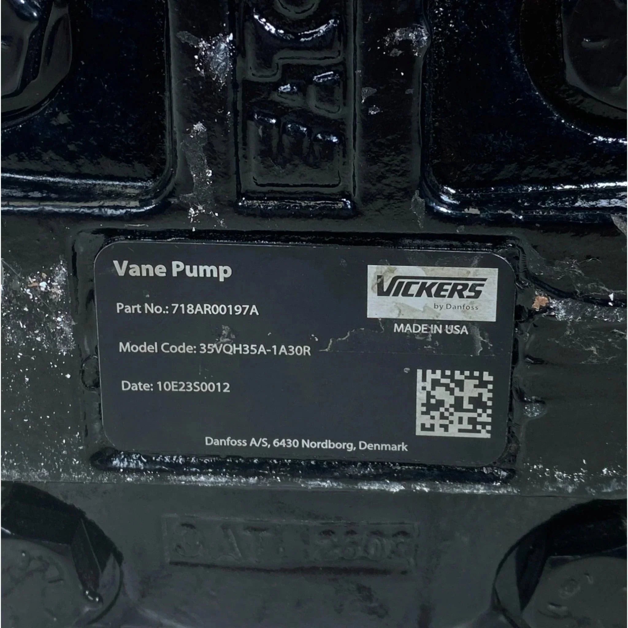 718AR00197A Genuine Vickers VQH Vane Pump