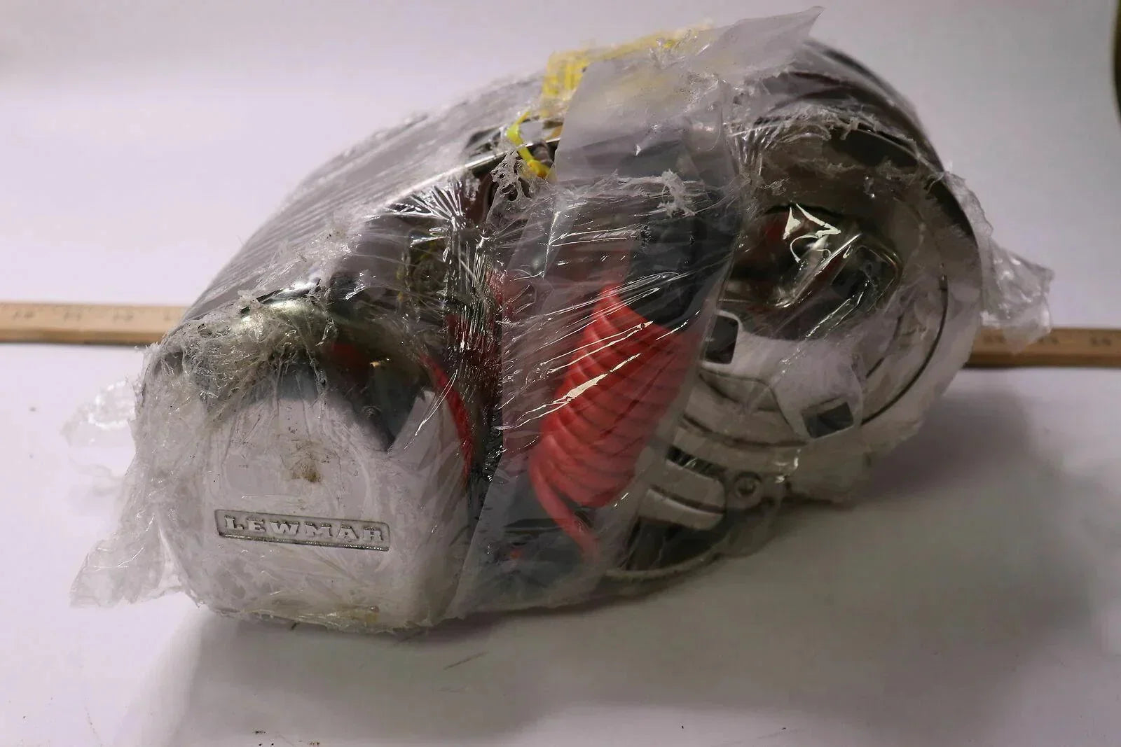 5722101145 Lewmar Free Fall Windlass 9/16 Line 5/16 G4