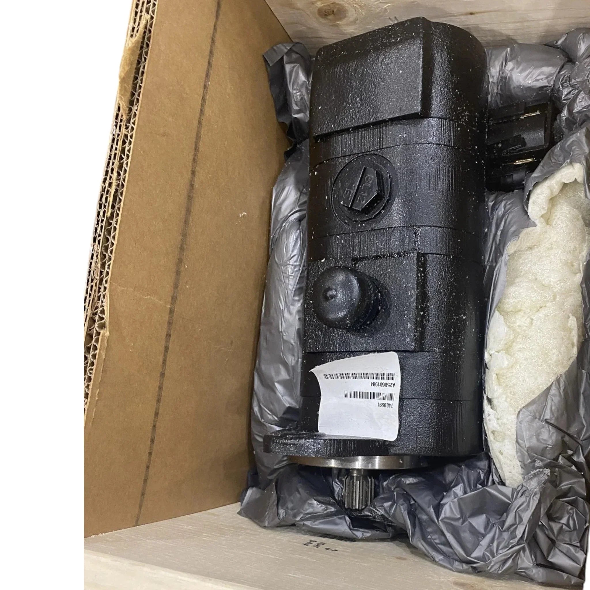 7409991REM Bobcat High Flow Triple Gear Pump