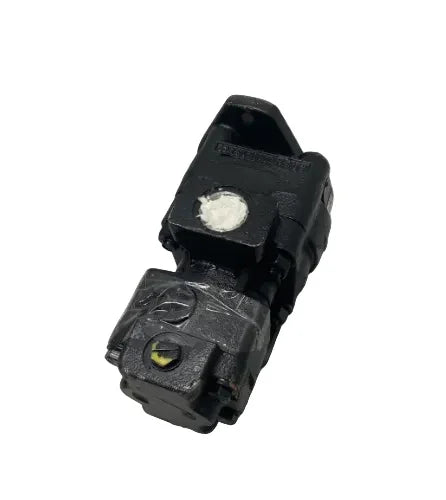 AT164404 John Deere Hydraulic Pump