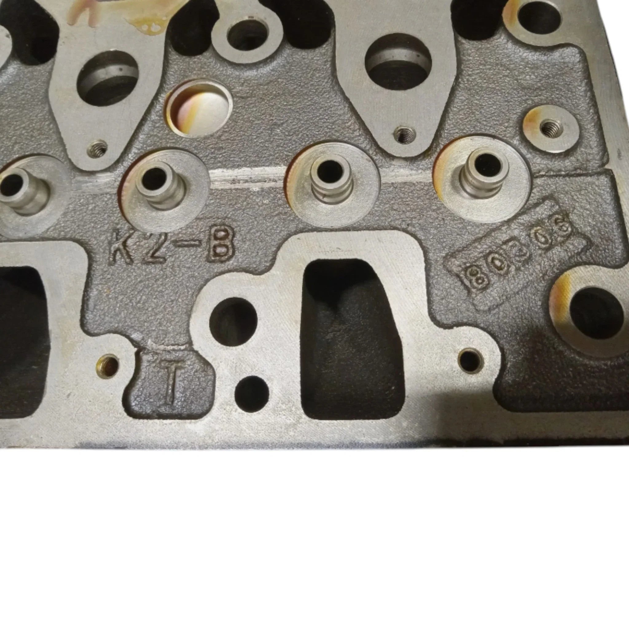 8-98030552-0 CNH Cylinder Head