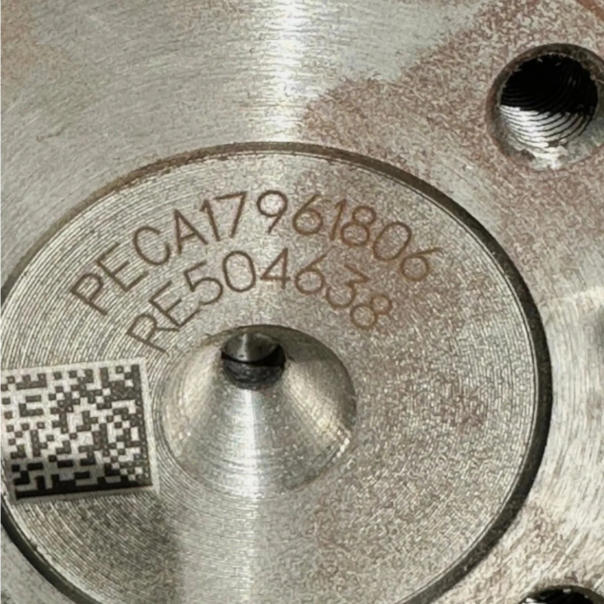 RE50618 John Deere Dynamically Balanced Crankshaft