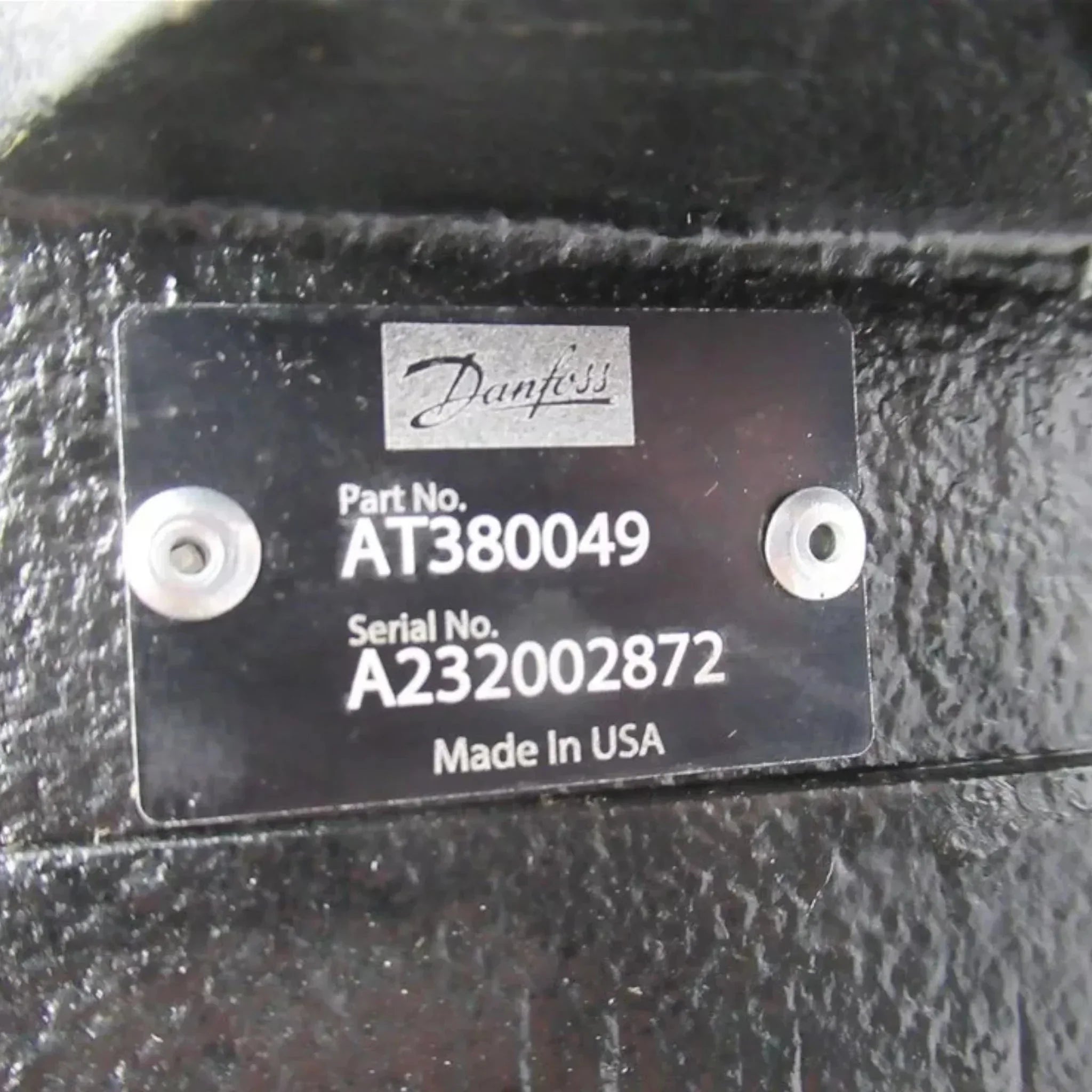 AT380049 John Deere Fan Drive Hydraulic External Gear Pump