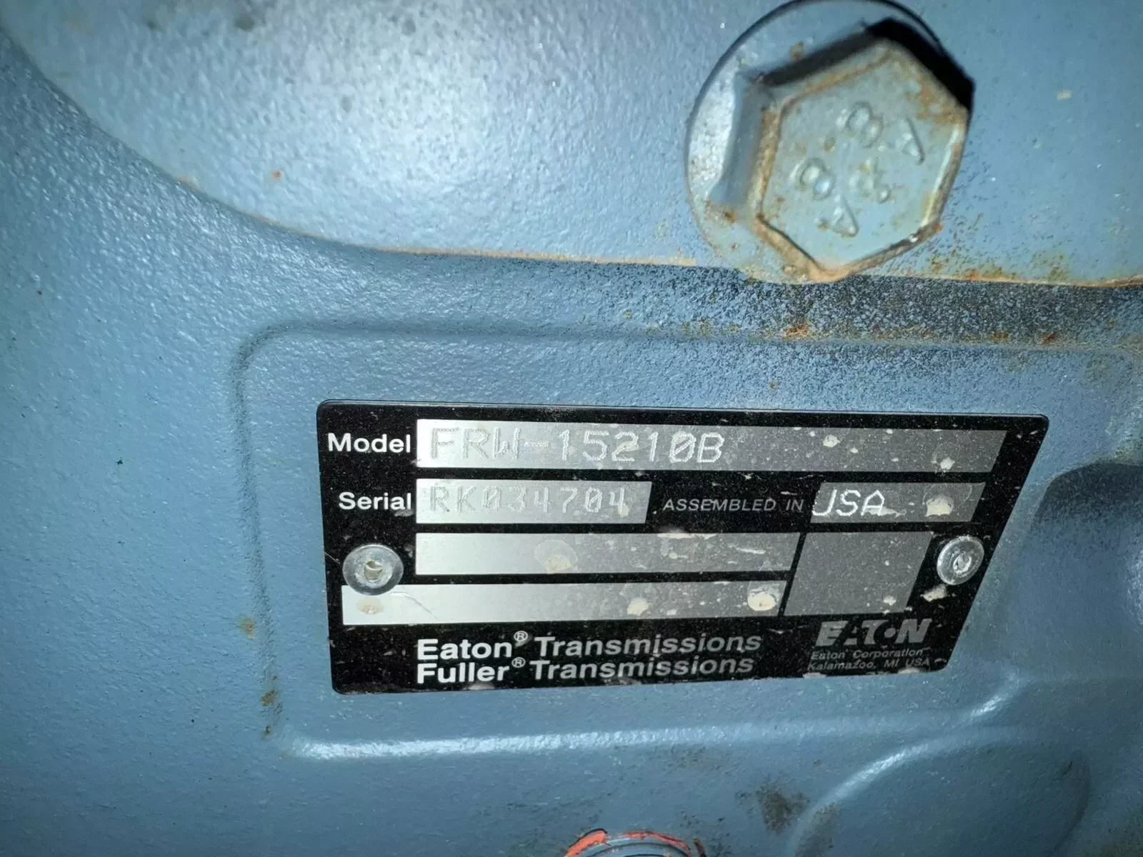 V4302645 Genuine Eaton Transission Assembly