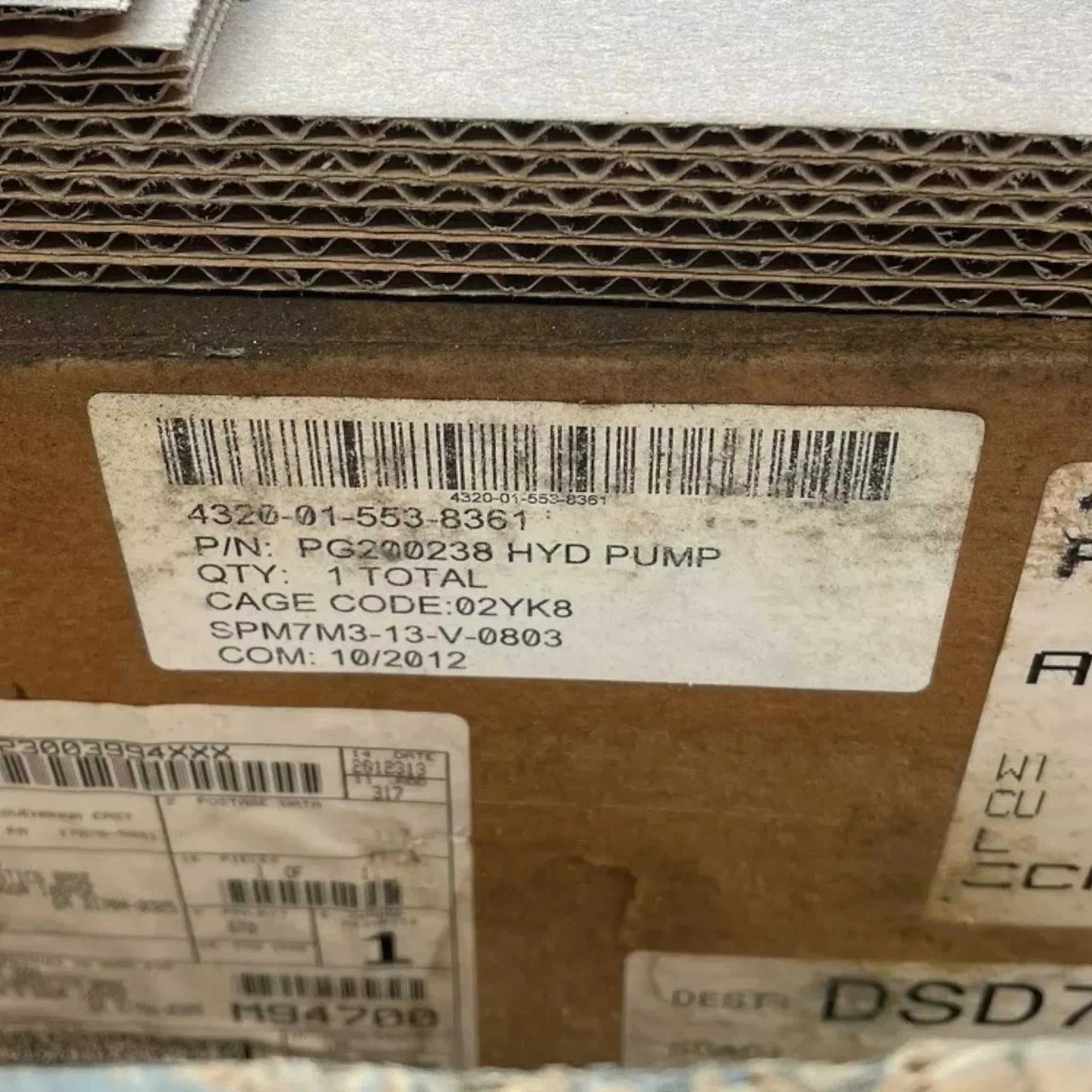 PG200238 John Deere Reman Hydraulic Pump