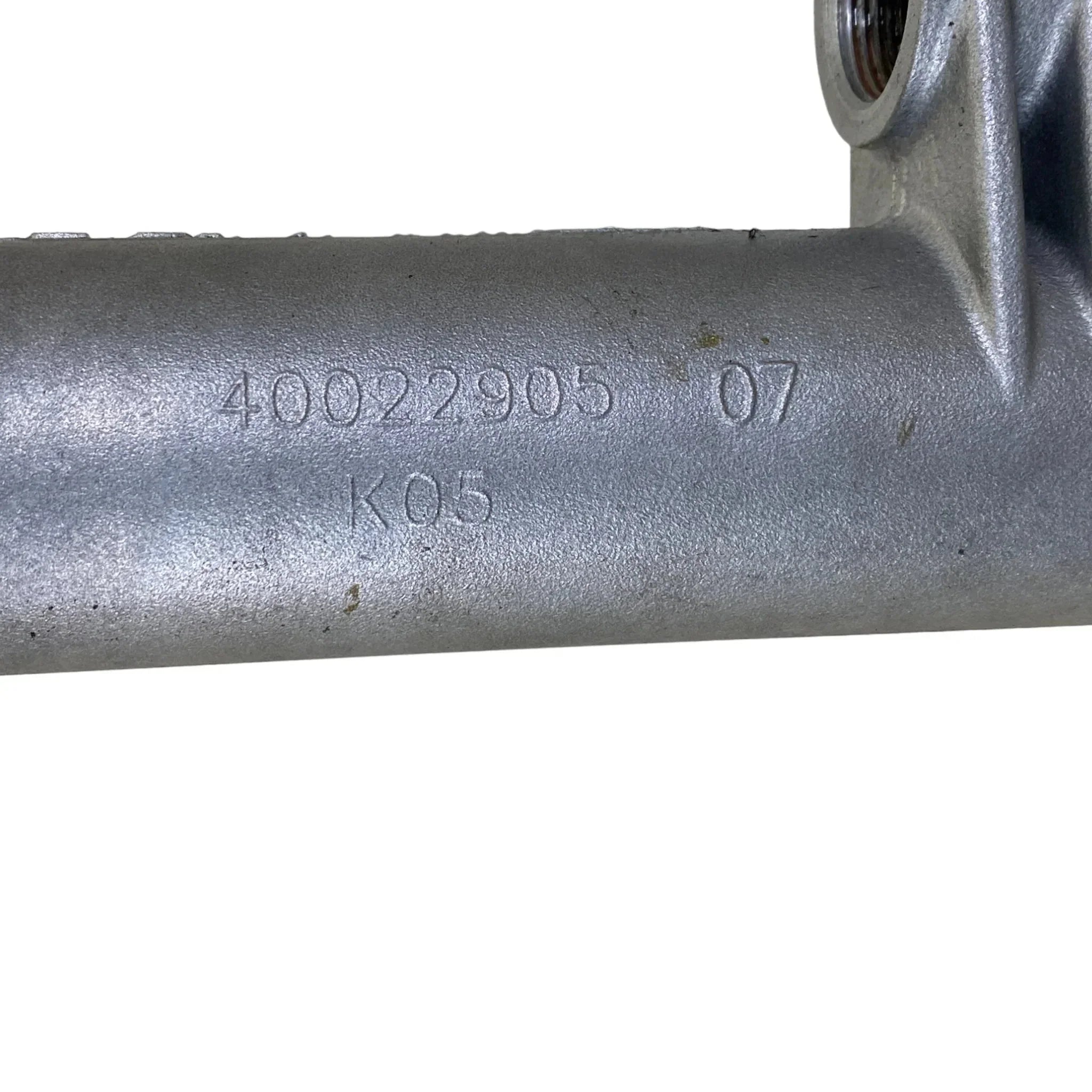 RAA440-131A Zumbrota Drivetrain Axle Assembly For GM