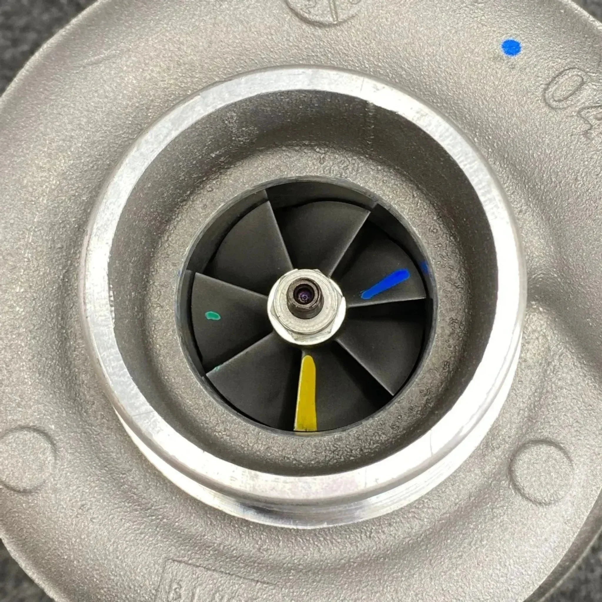 RE509809 Genuine John Deere Turbocharger S200