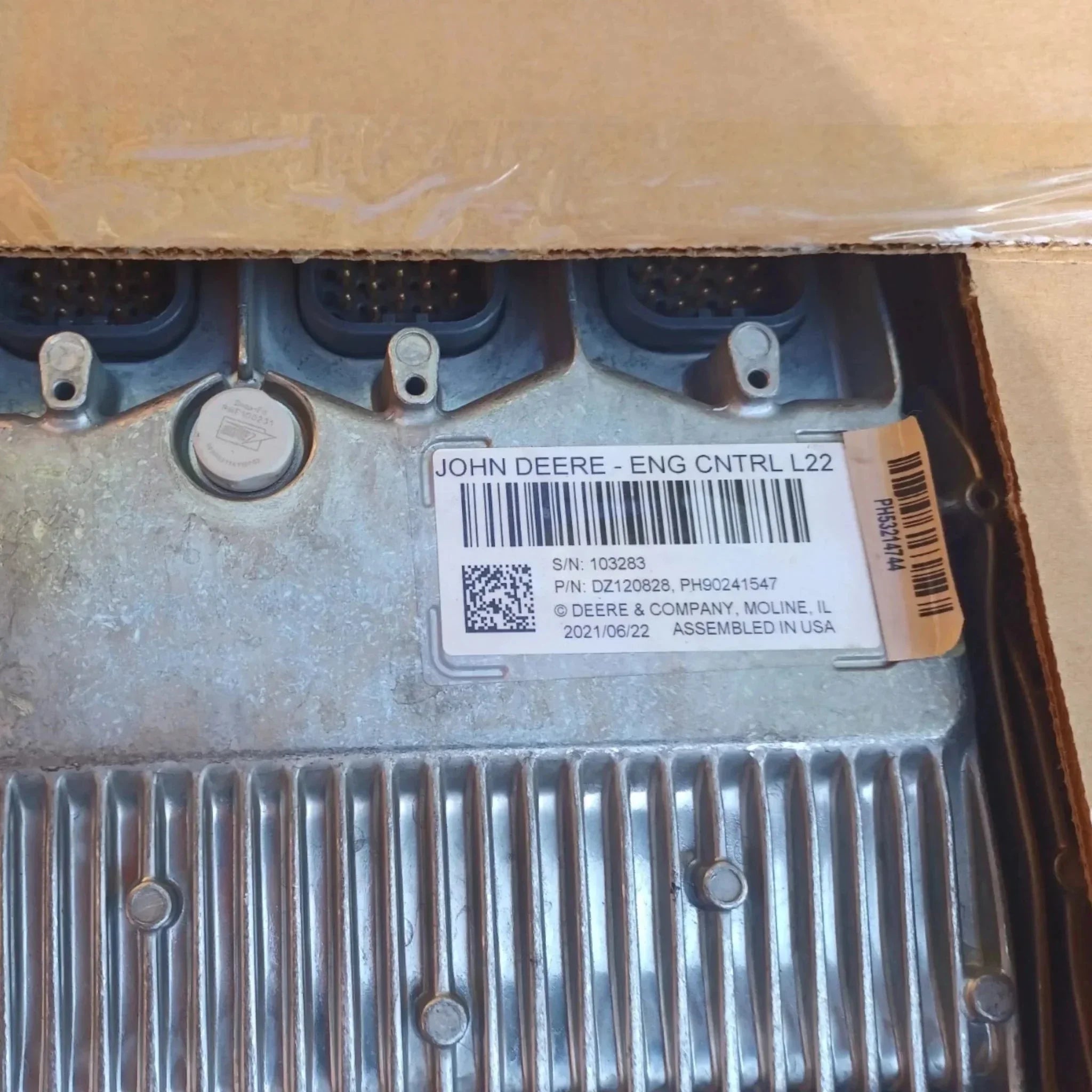RM100035 Genuine John Deere Engine Controller