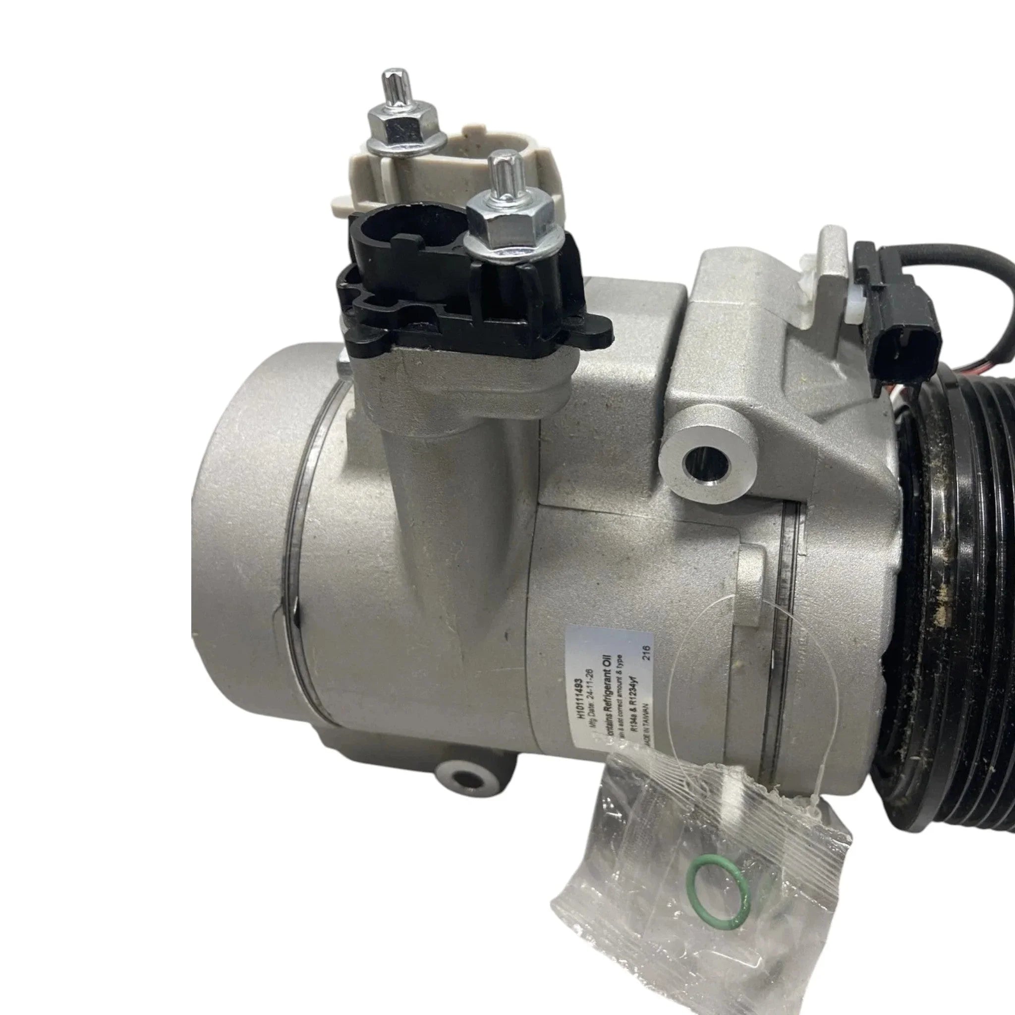 6513296 Global Parts Distributors A/C Compressor