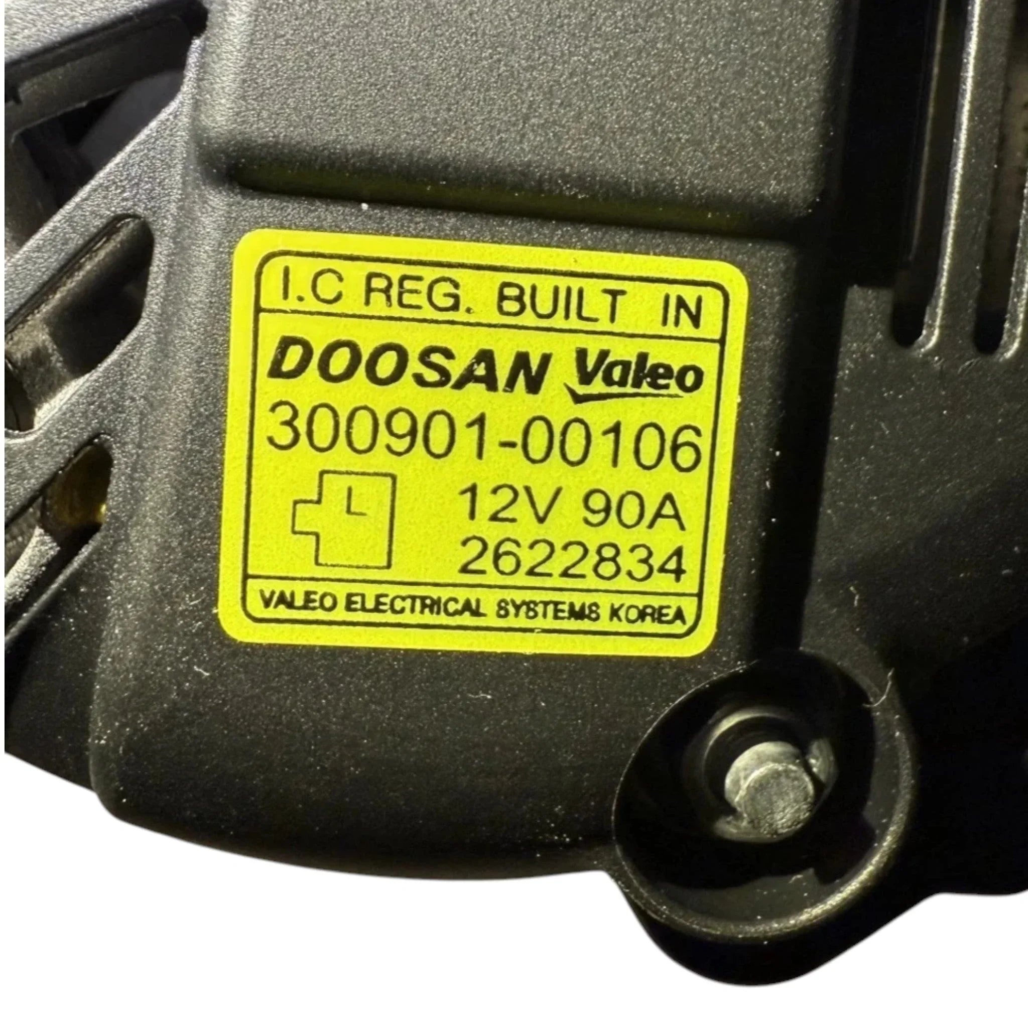 30090100106 Genuine Bobcat Alternator 12V 90A