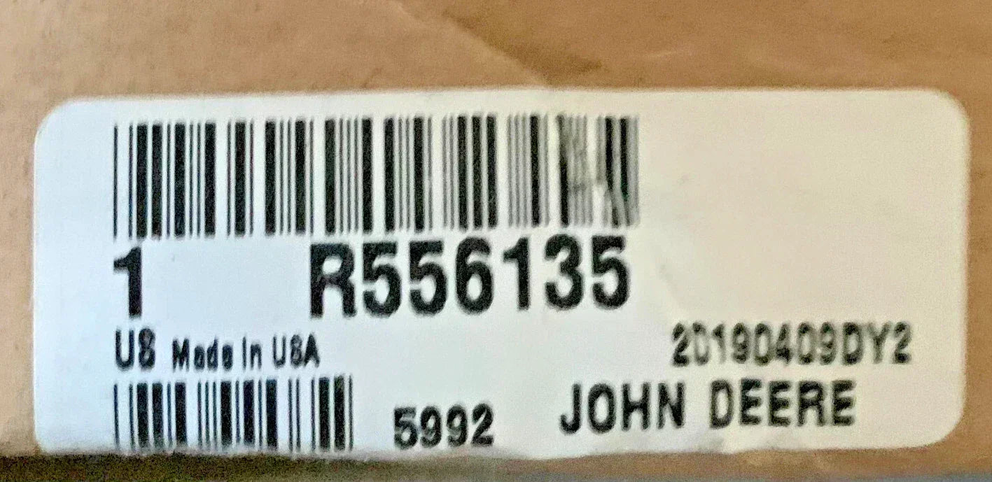 R556135 Genuine John Deere Front Driveshaft Lower Machined Retainer
