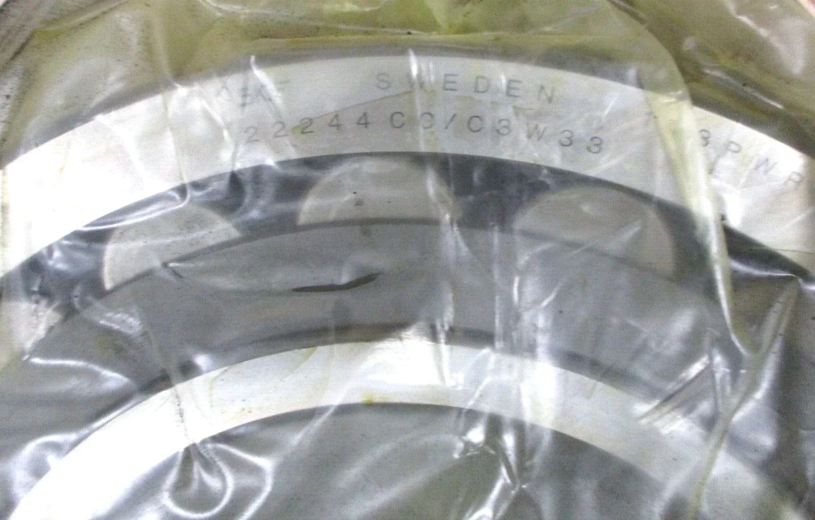 22244CC/C3W33 Genuine SKF Spherical Roller Bearing